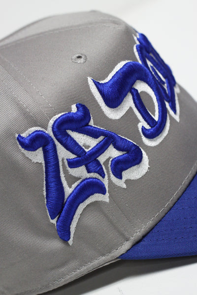 "DODGERS" SPELL OUT (GREY/BLUE)