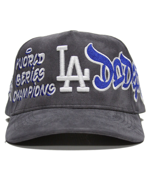 "WSC" SNAPBACK (GREY SUEDE)