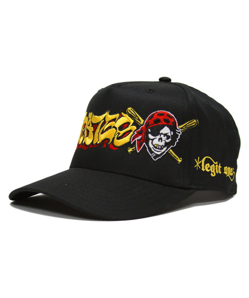 "PIRATES" SPELL OUT (BLACK)