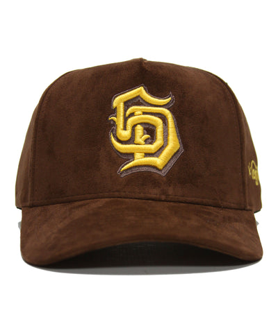 "SD" LOGO (BROWN SUEDE)