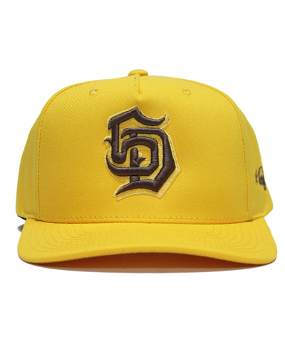 "SD" LOGO SNAPBACK (GOLD)
