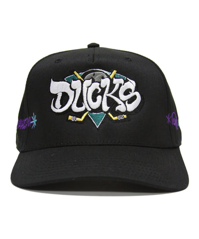 "DUCKS" PATCH (BLACK)