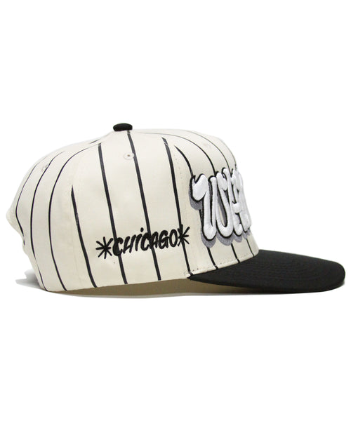 "SOX" PINSTRIPE SPELL OUT (CRM/BLK)