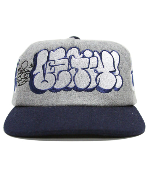[1 OF 1] WHITE/NAVY THROWIE (GREY/NAVY)